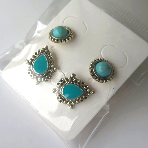 Set Of TWO Pairs Fashion Turquoise Enamel Earrings - Picture 4 of 10